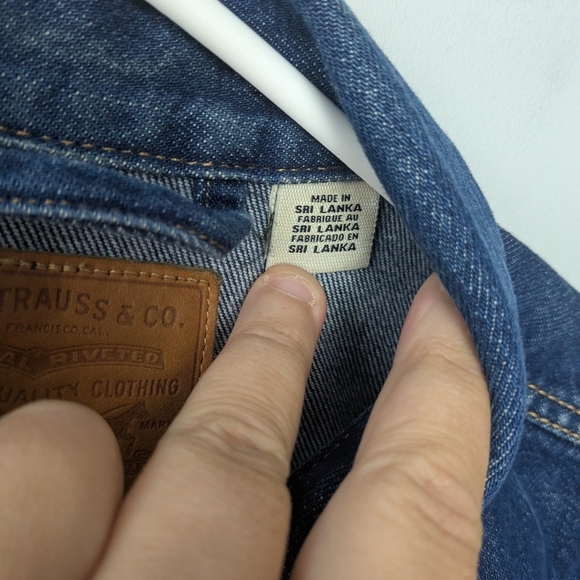 LEVI'S Women Jeans Jacket Size S Navy Blue With Pockets Button Down 100% Cotton - Picture 6 of 13